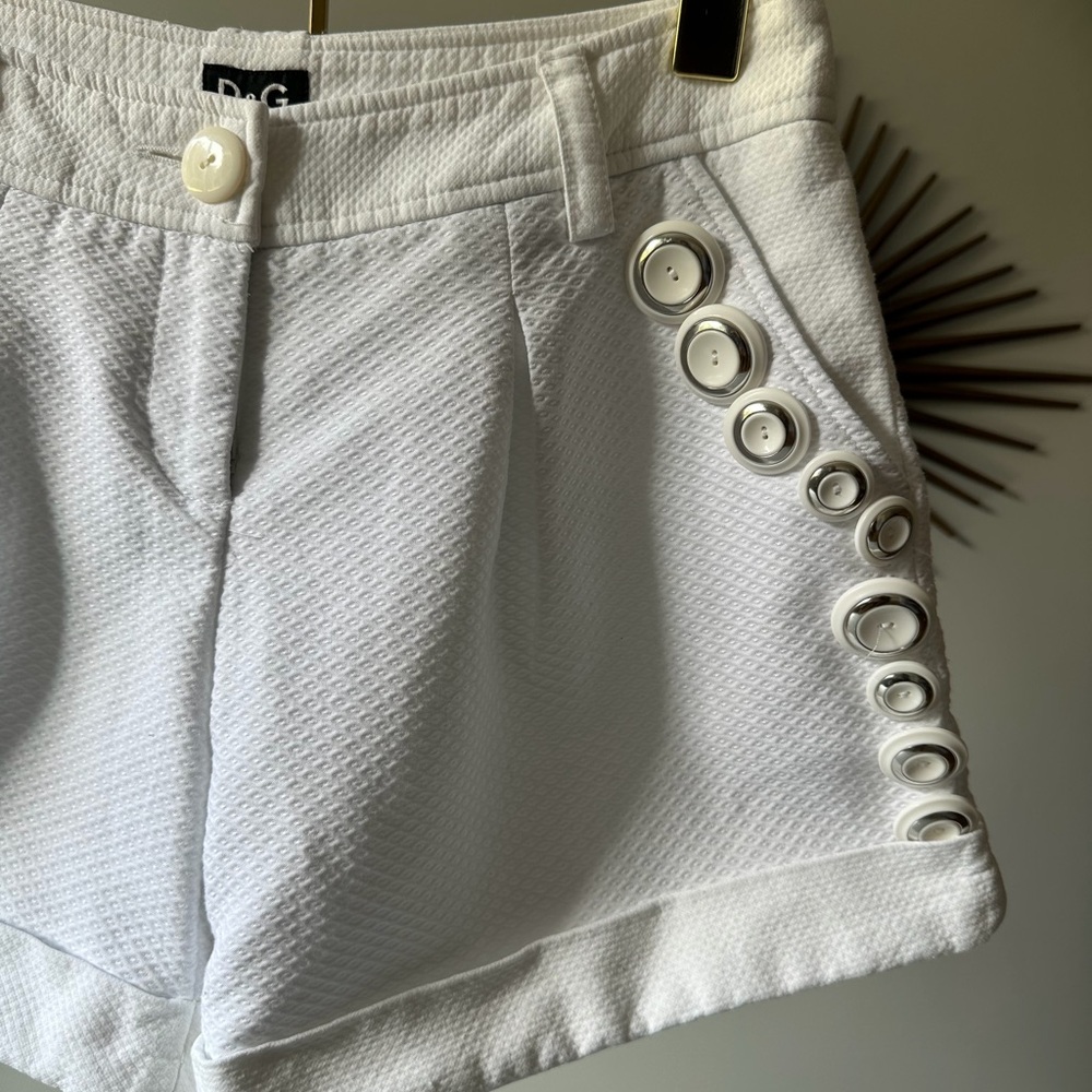 Dolce & Gabbana - White Vintage Cotton Shorts - Picture 3 of 8